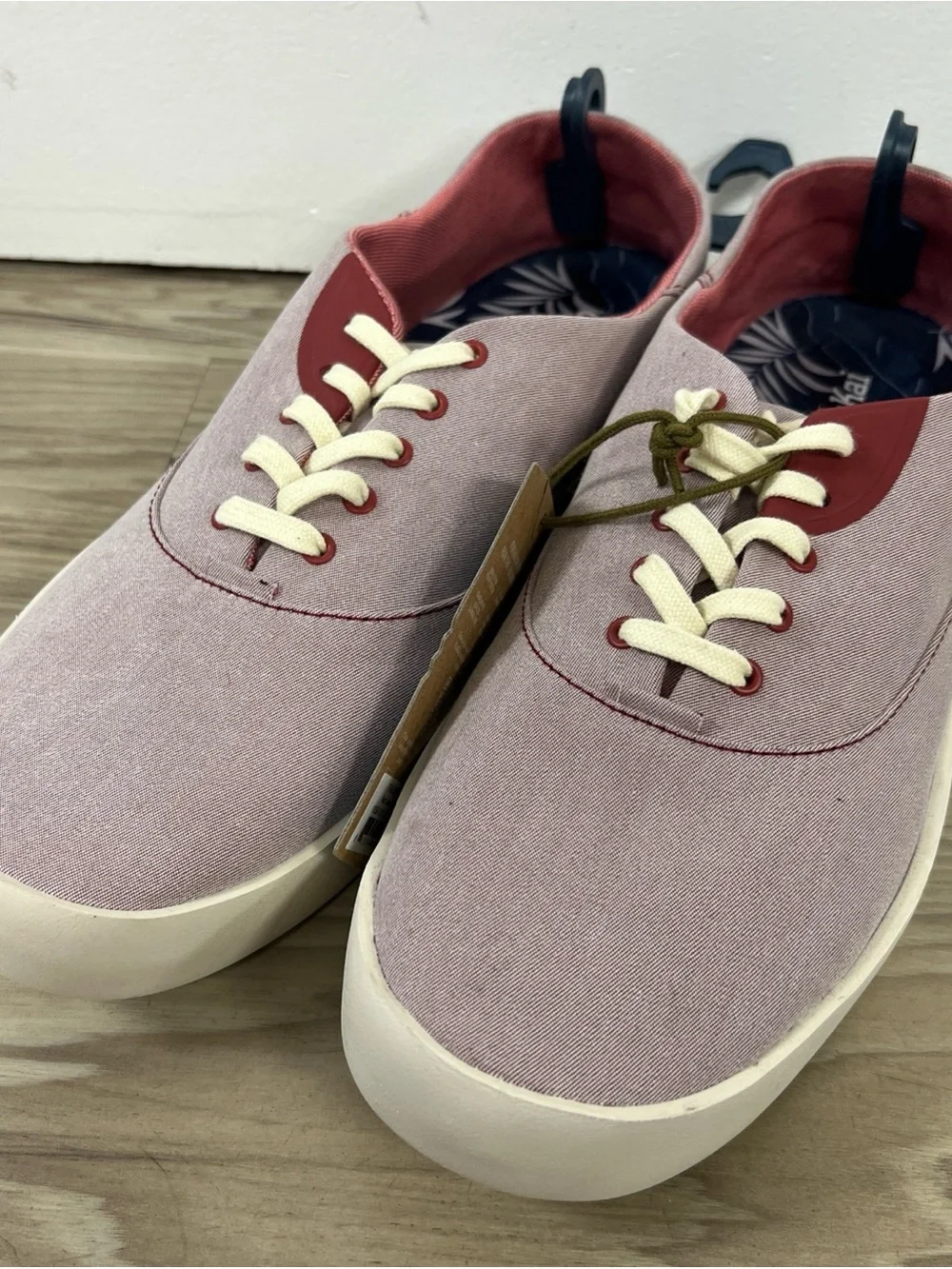 Olukai Tradewind Shoes Casual Boat Beach Red / Lava Men's Size 11 NWT